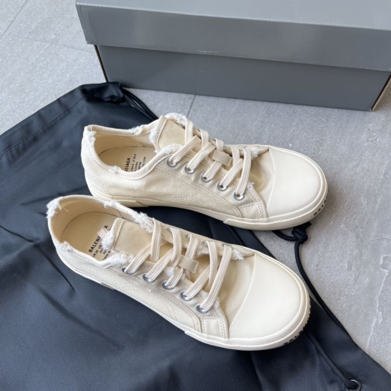 Balenciaga Sneakers